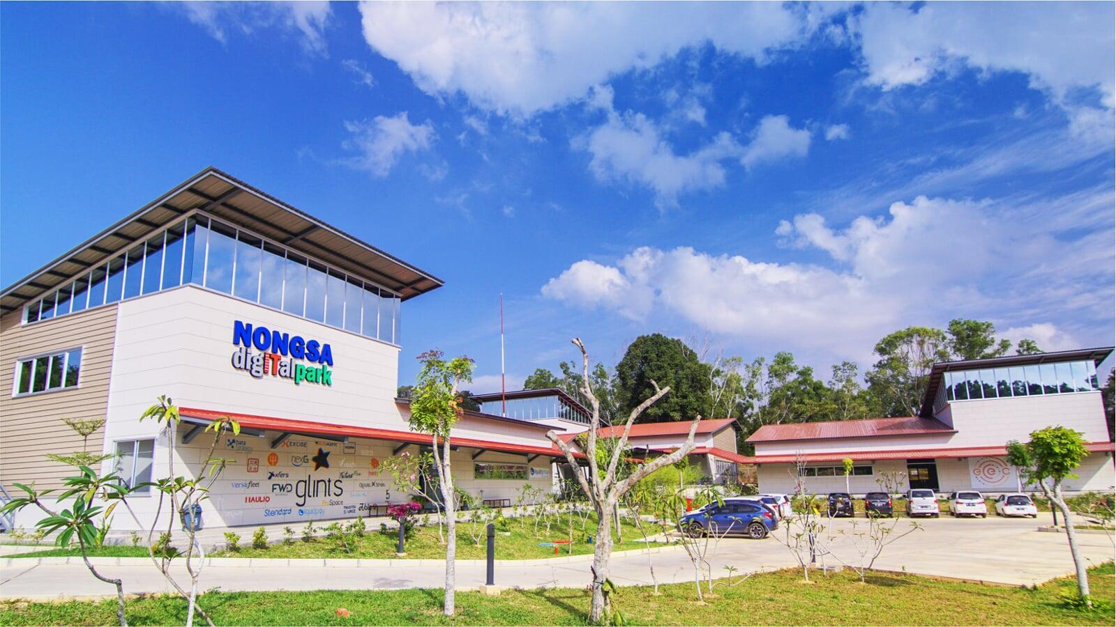 環境省は、放射線除染作業が完了し地域が安全と確認されるまで、周辺住民を一時的に移転させる方針を示している（アンタラ通信撮影）