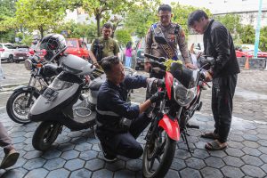 車両登録証の更新手続き進む