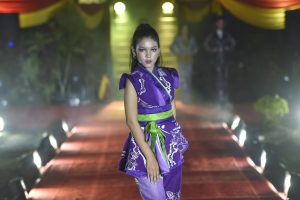 地域の美しさ、生地で披露