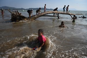 パンダン海岸の観光回復