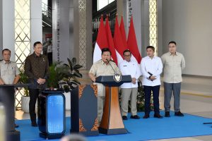 駅舎完成式典に大統領出席ー鉄道への継続投資を強調