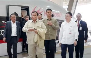 連載 高速鉄道の行方㊦ー政府系ファンド、中国と交渉　　　　　　　　　　　　　　　　　　　　　　膨らむ債務の減額求め