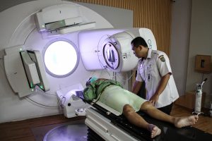 州立病院で放射線治療
