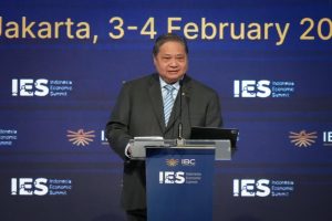 経済調整相「半導体、マレーシアに学べ」