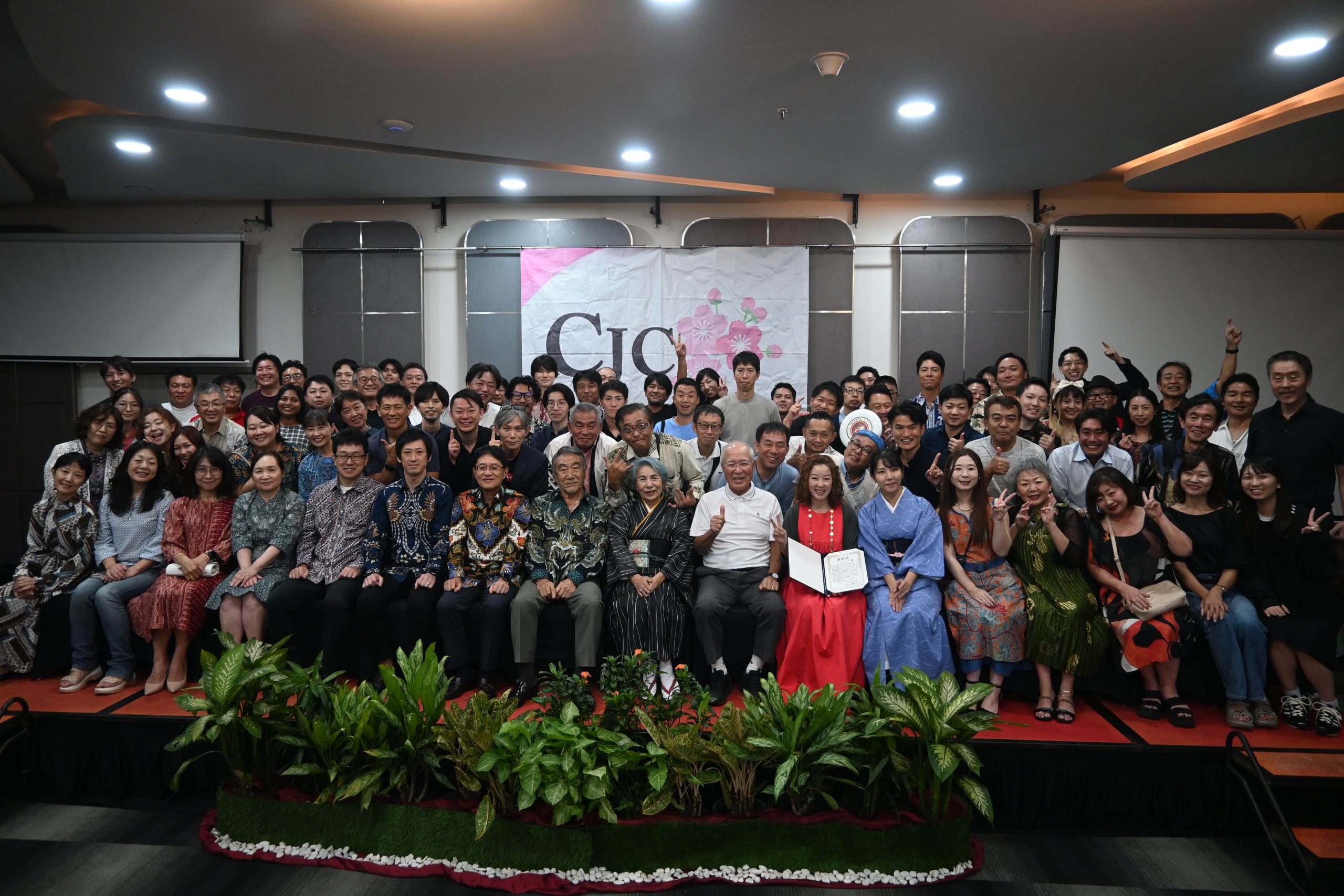 ＣＪＣが新年会開催ー100人以上が集う