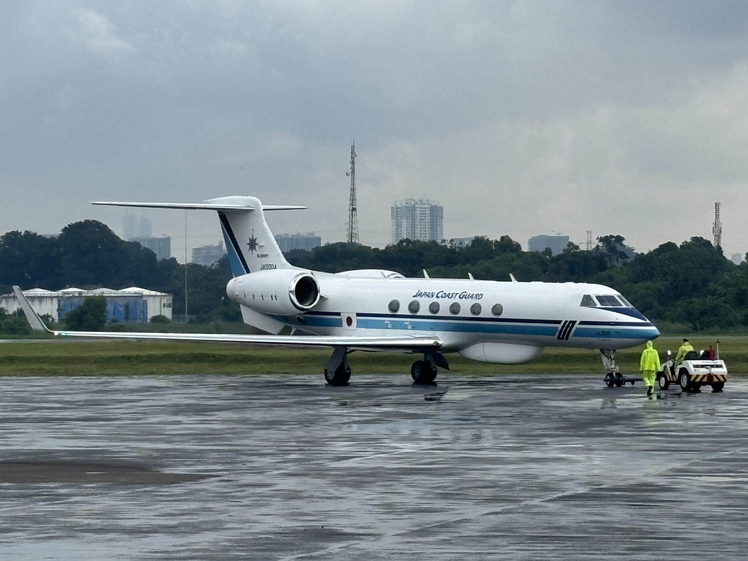 「うみわし」がハリム空港に寄港ー海保、18日にフライト研修