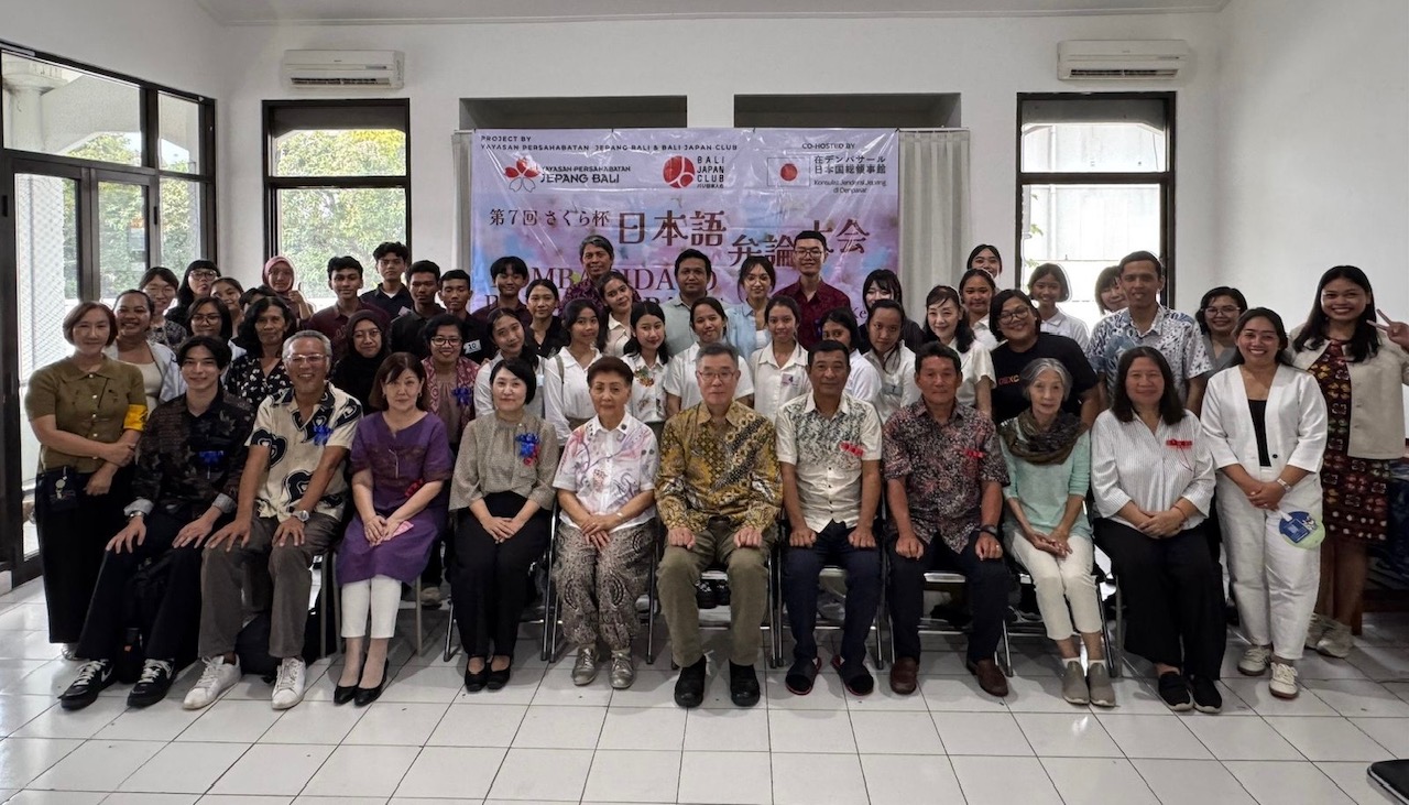 日本語弁論大会「さくら杯」開催ーバリ日本友好協会 バリ島外からの参加も