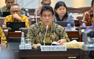 2月財政赤字135兆ルピア、税収は3割増