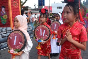 多文化調和のパレード