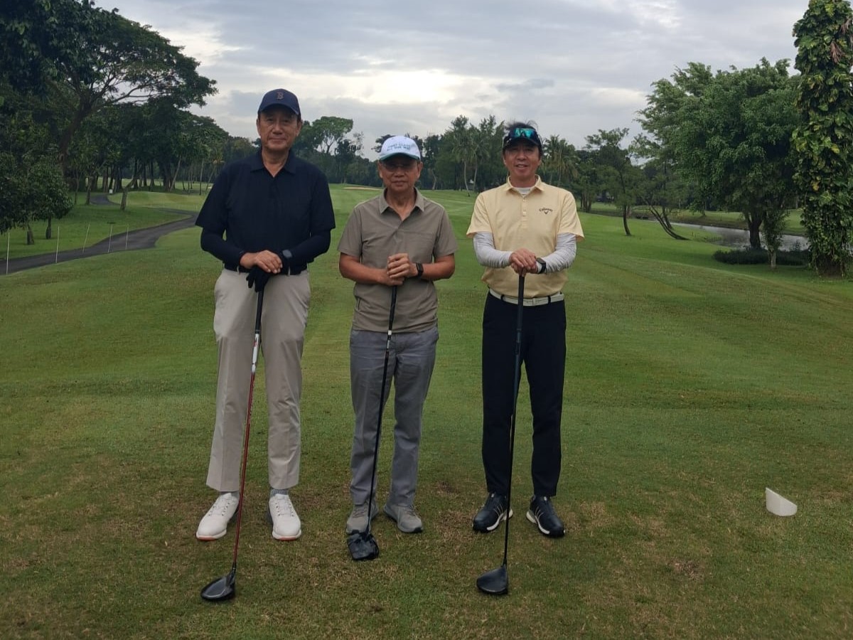 ジャバベカ会長、丸紅・笠井氏を慰労