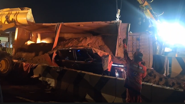 過積載を考える ㊦ーゼロ過積載、27年実施に壁 / 政府に業界団体が反発