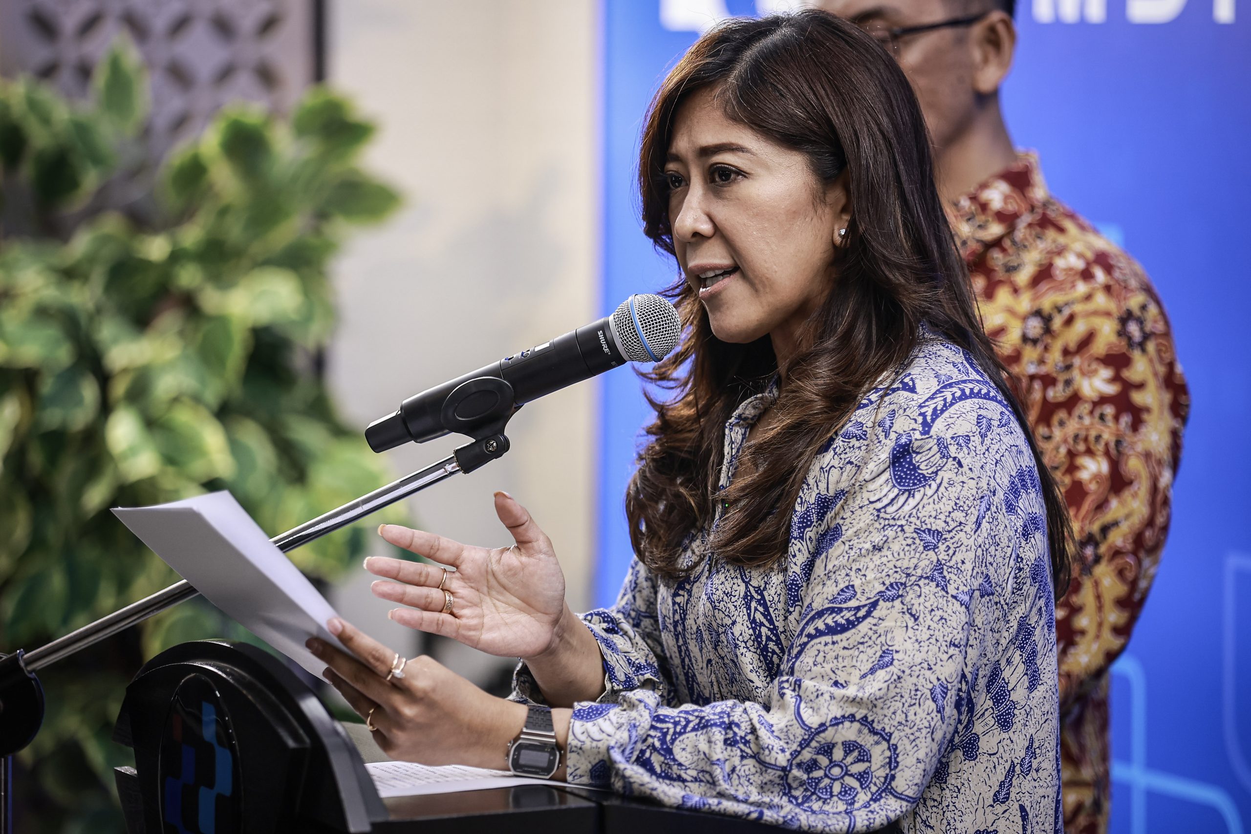 新デジタル規則で米メタ・グーグルを召喚