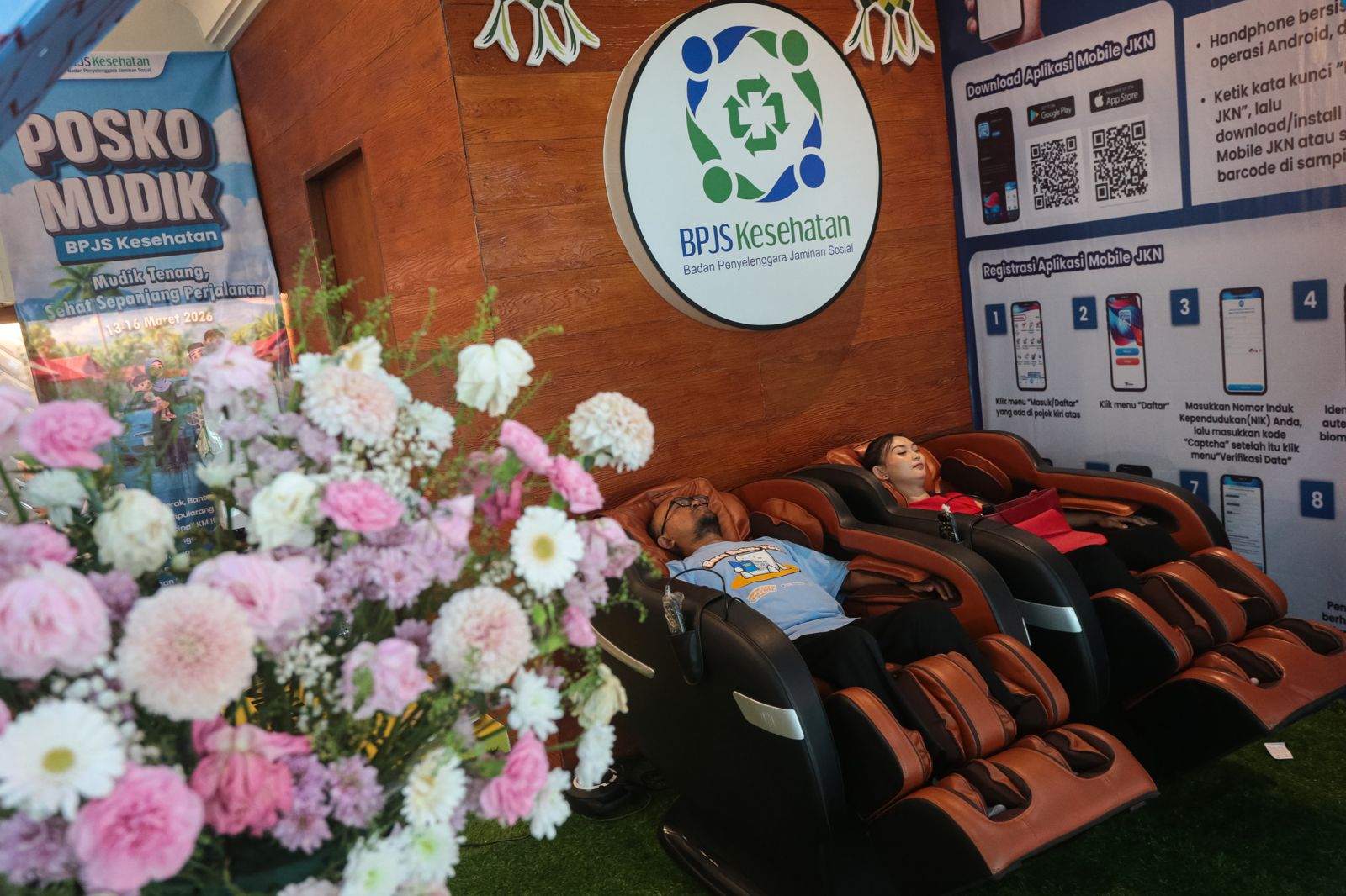 医療保険、TikTokで「生相談」