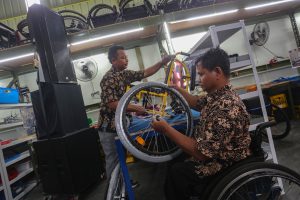 自立支える車いす拠点が完成