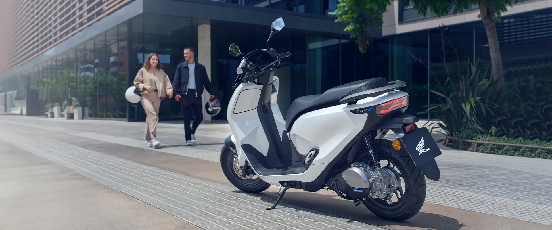 ホンダ、電動二輪を大幅値引き