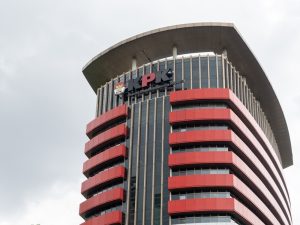 「政党党首は最大2期に」KPKが異例の提言