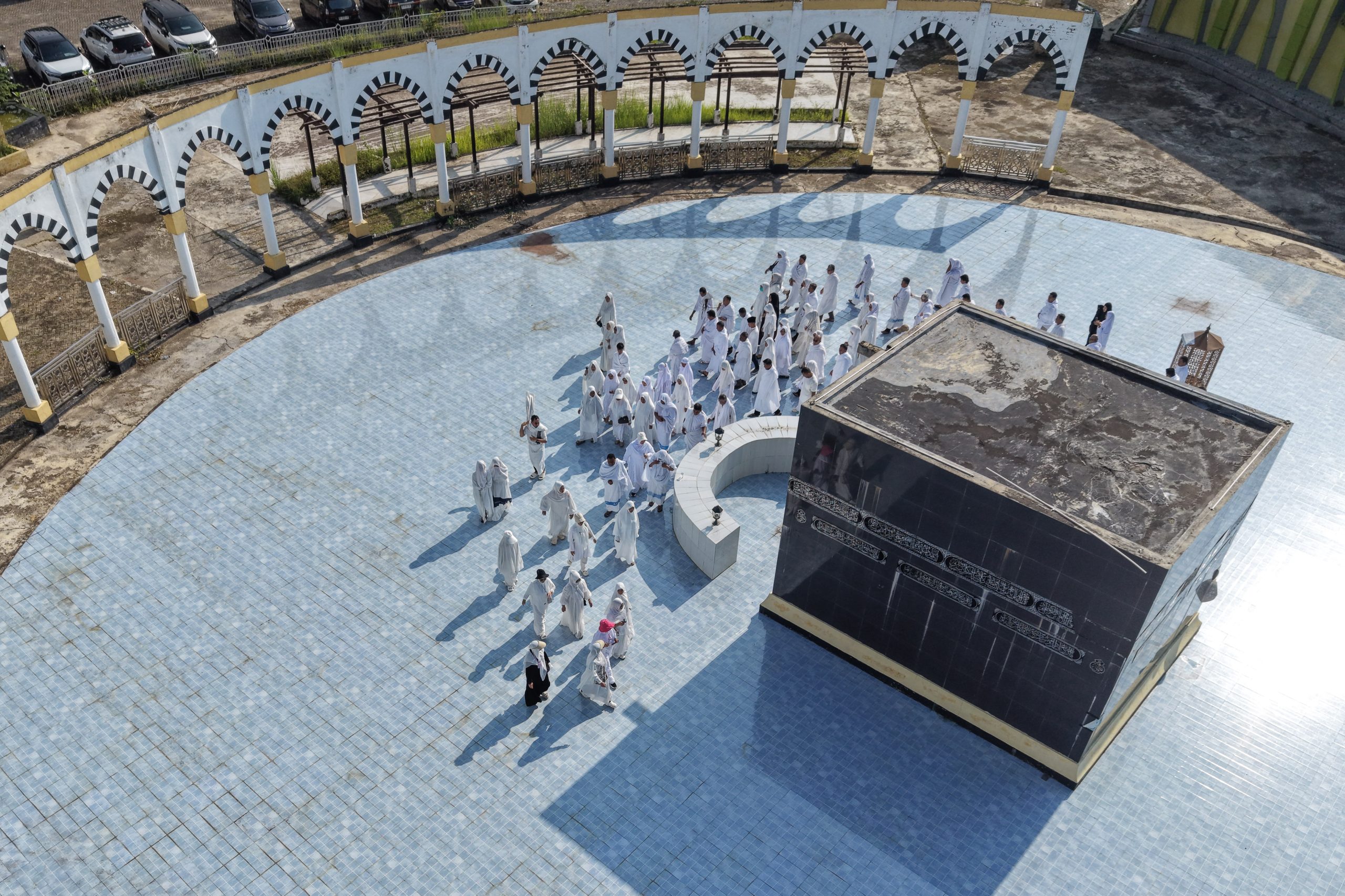 原油高でハッジ費用増、国が補填