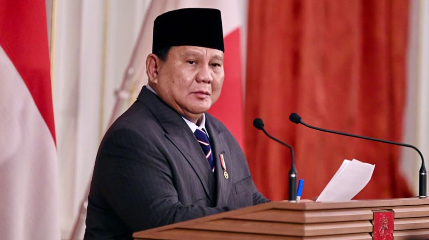 大統領、踏切1800カ所改修を指示