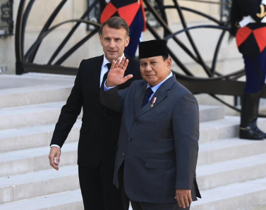 プラボウォ大統領が仏訪問ー首脳会談で防衛協力など確認