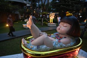 都心に現代アートの彩り