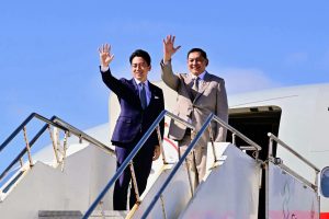 小泉氏「信頼、理屈ではない」ー防大交流が連携に絆