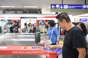 市制祝い運賃１ルピア