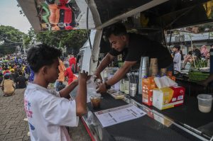 サッカーＷ杯で売り上げ増
