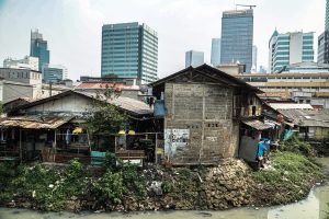 住宅改修目標、年内1万戸