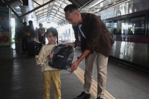 国鉄が子どもの日にプレゼント
