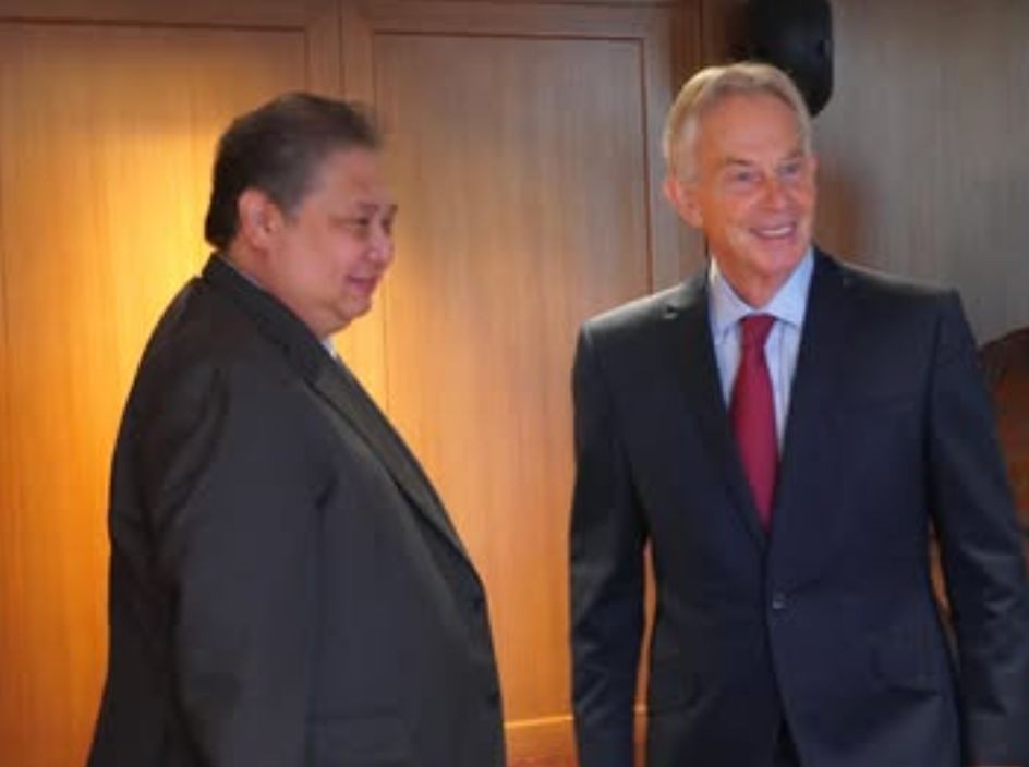 ブレア氏がプラボウォ大統領と会談