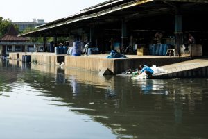 ムアラ・アンケふ頭で火事