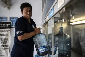 安全な飲料水で注意喚起