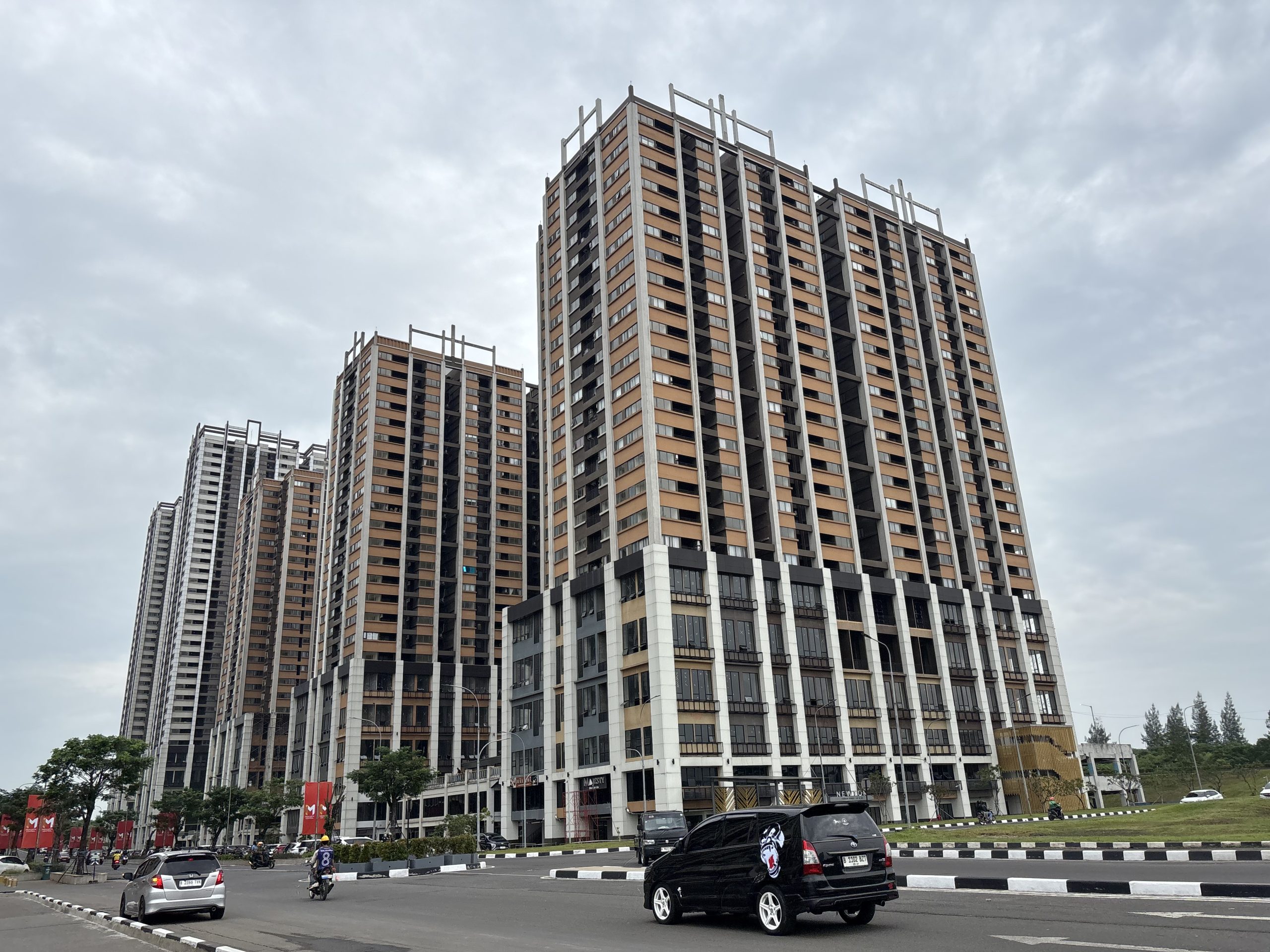 メイカルタ再始動、14万戸住宅建設へーリッポー、国に土地30ヘクタール寄付