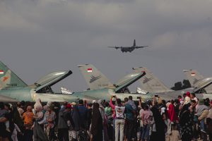迫力のF16戦闘機