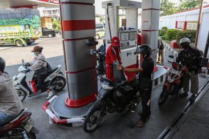 ガソリン補助が44％増
