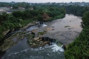 ブカシ市、河川の汚染改善へ