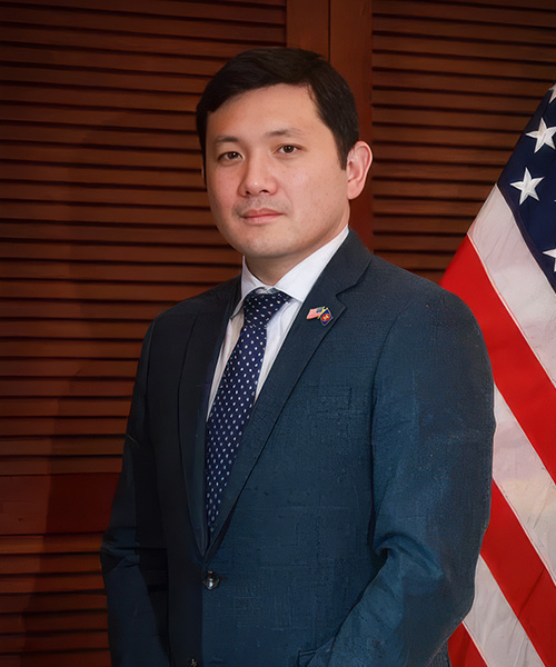 大統領と米ＡＳＥＡＮ大使が会談ー訪露翌日、「全方位外交」示す