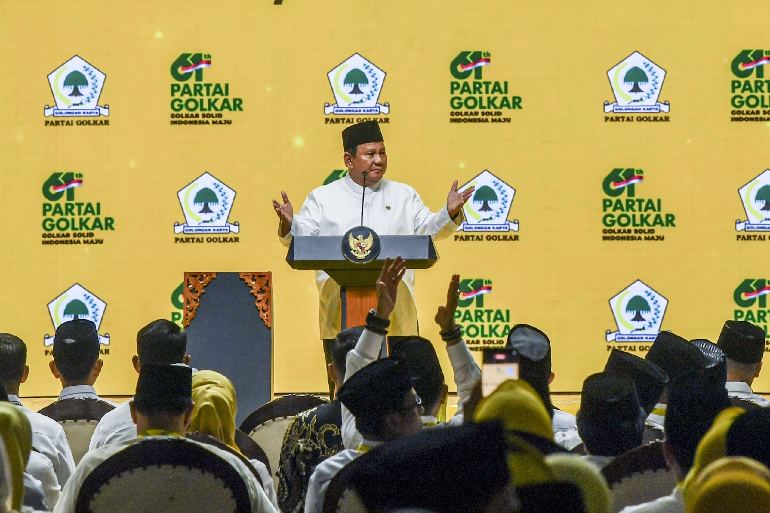 ゴルカル党、プラボウォ氏再選支持ーギブラン氏とのコンビは「保留」