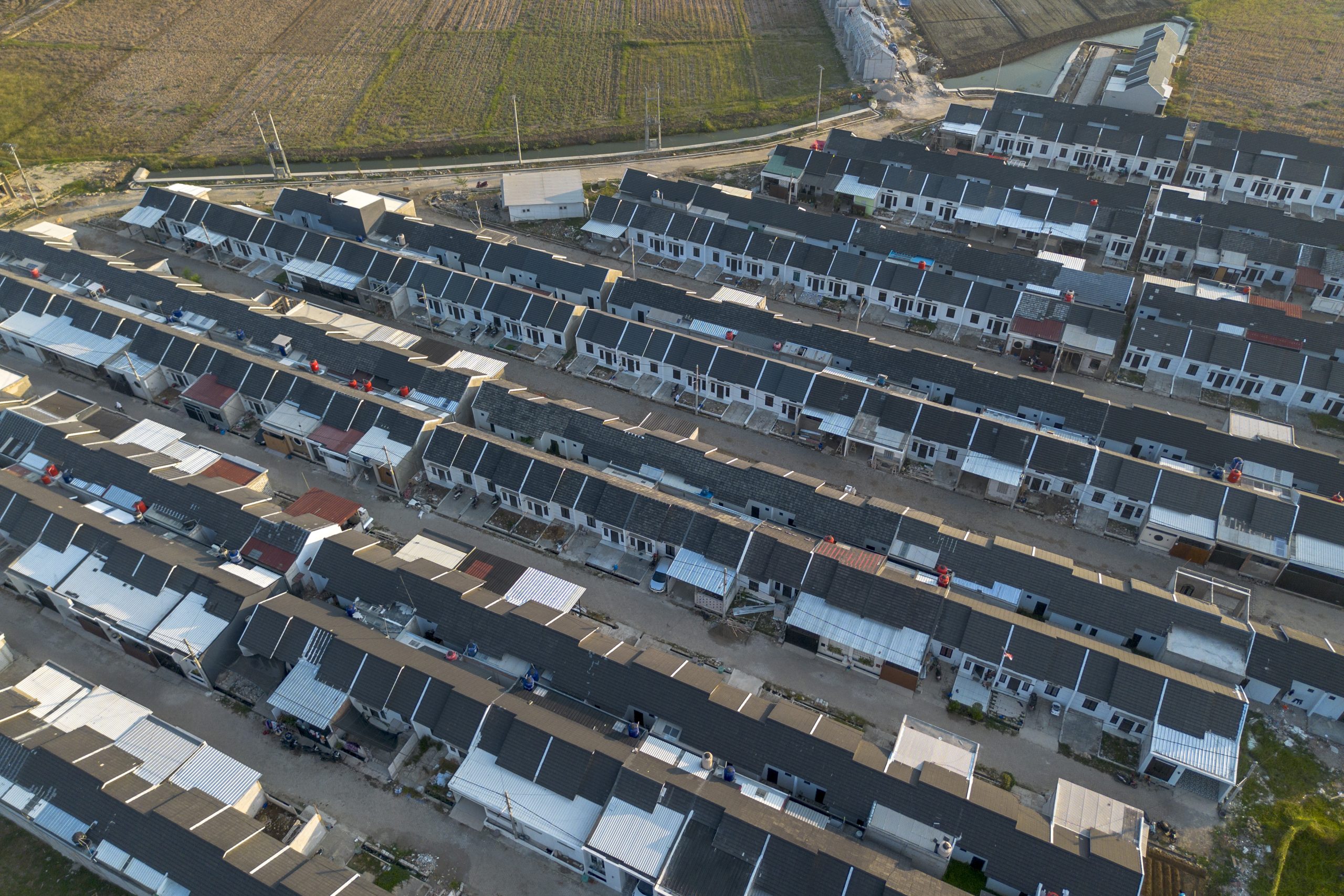 住宅300万戸計画、国有地確保が壁