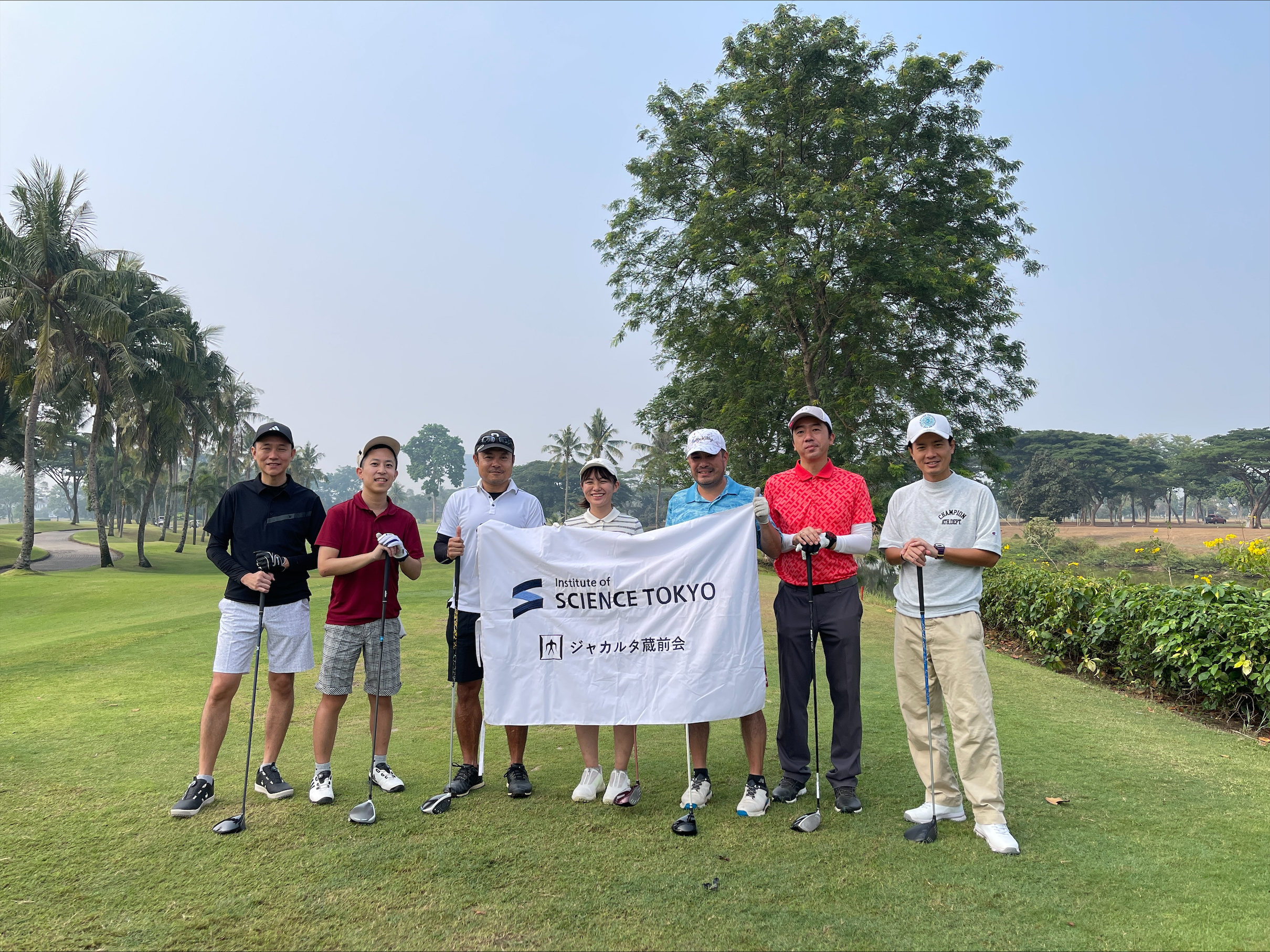 ゴルフ懇親会、世代超え7人集うージャカルタ蔵前会