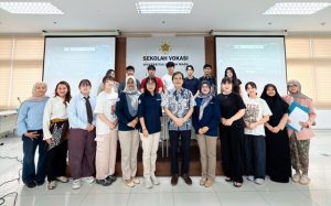 長崎外大生がインドネシア文化研修