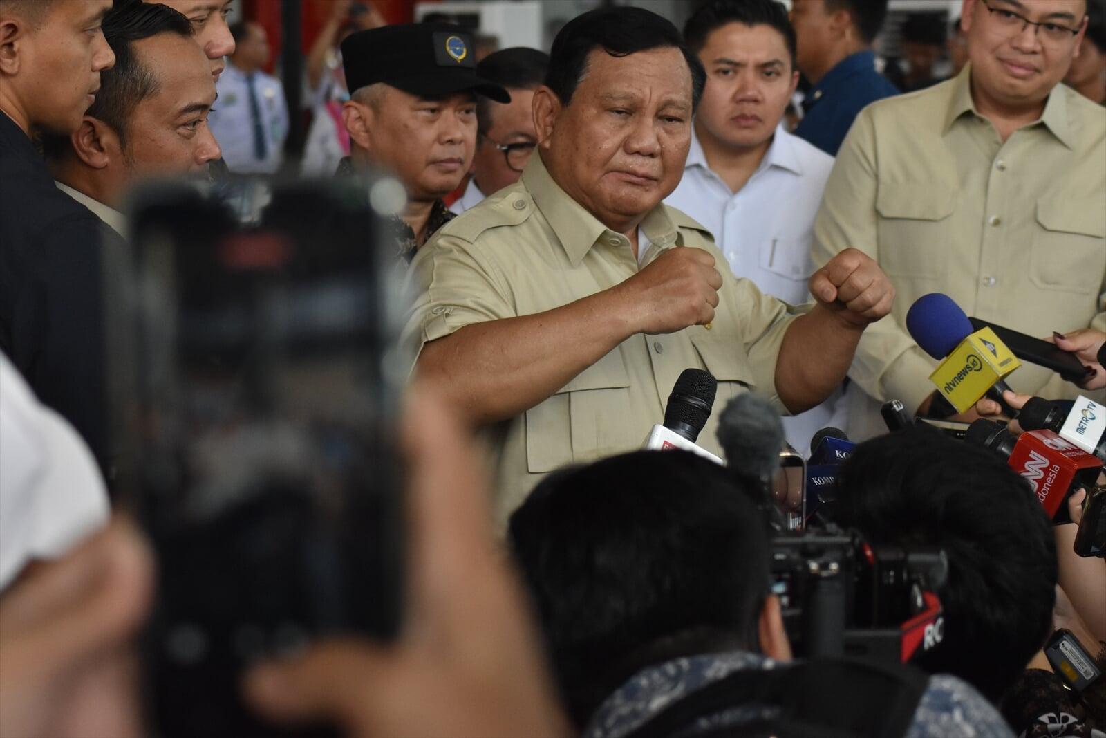 タナ・アバン駅新駅舎完成式典に大統領出席