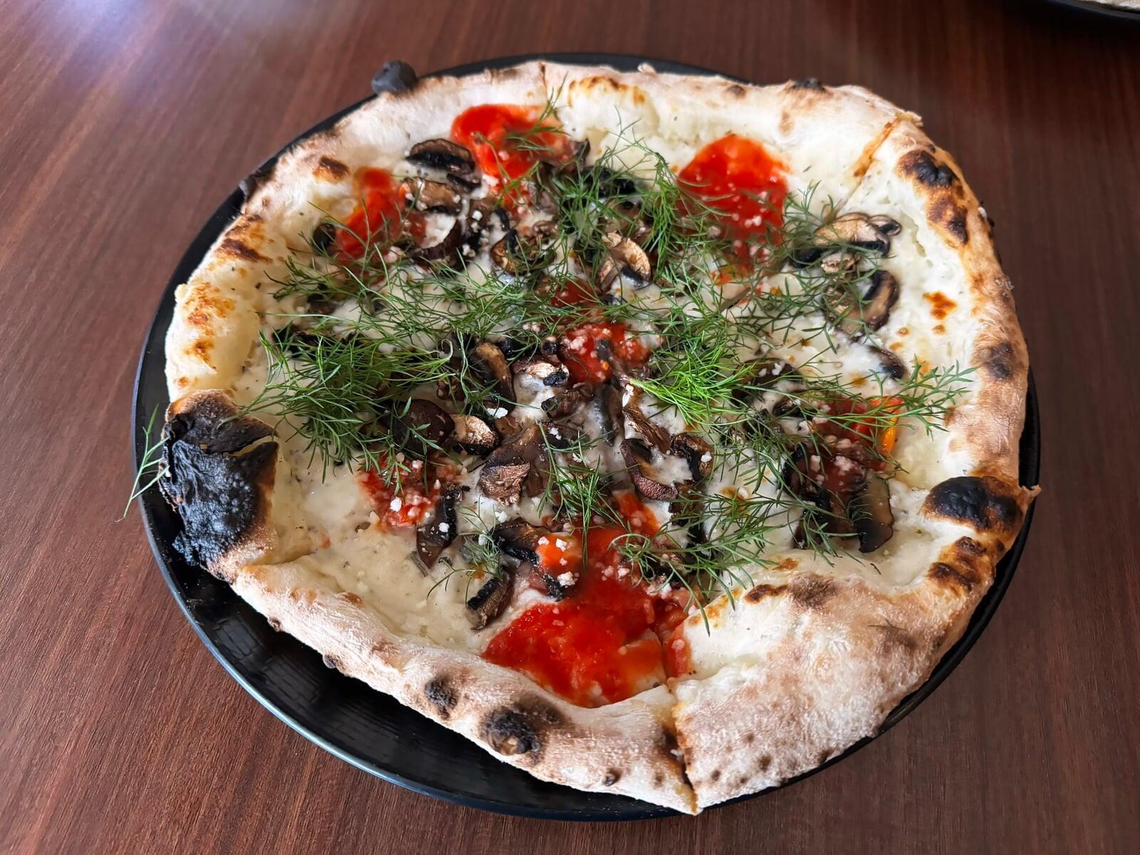 住宅街の隠れ家ピザ「Pizza Napoletana」